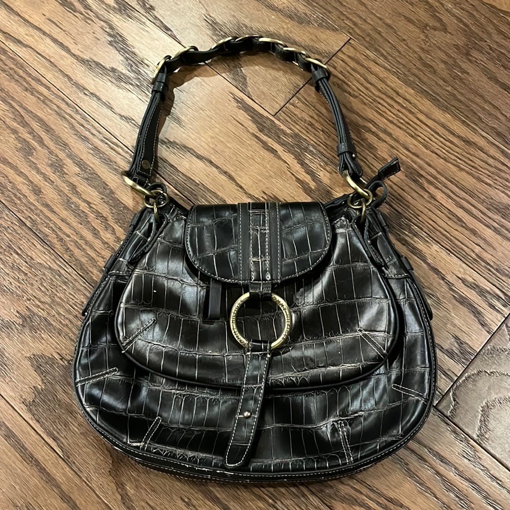 Tommy Hilfiger purse! It’s so unique.